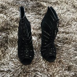 ONLY WORN ONCE‼️‼️